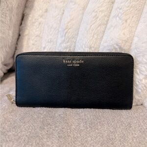 EUC Kate Spade black wallet